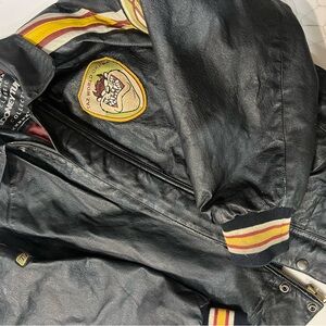 Super Rare Looney Tunes Tazmanian Jacket